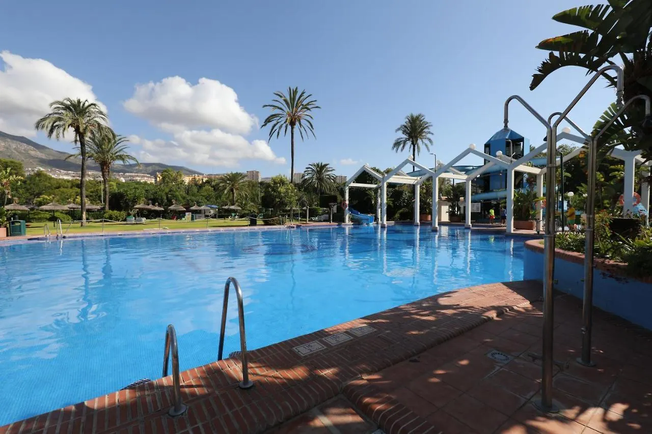 095 - Bright & Comfortable Holiday Apartment With Water Park & Sea Views Benalmádena 0*,  España