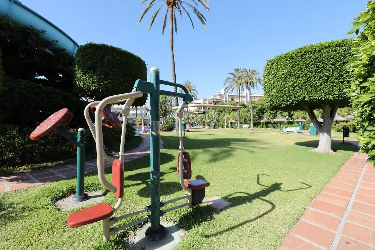 095 - Bright & Comfortable Holiday Apartment With Water Park & Sea Views Benalmádena España