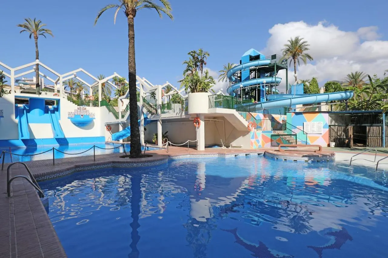 095 - Bright & Comfortable Holiday Apartment With Water Park & Sea Views Benalmádena